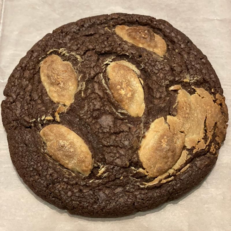 ダブルチョコクッキーホワイト(THE CITY BAKERY グランベリーパーク)