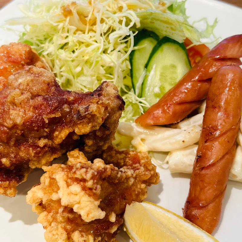 からあげランチ(VIDYA CAFE 梅田店（ヴィディヤ カフェ）)