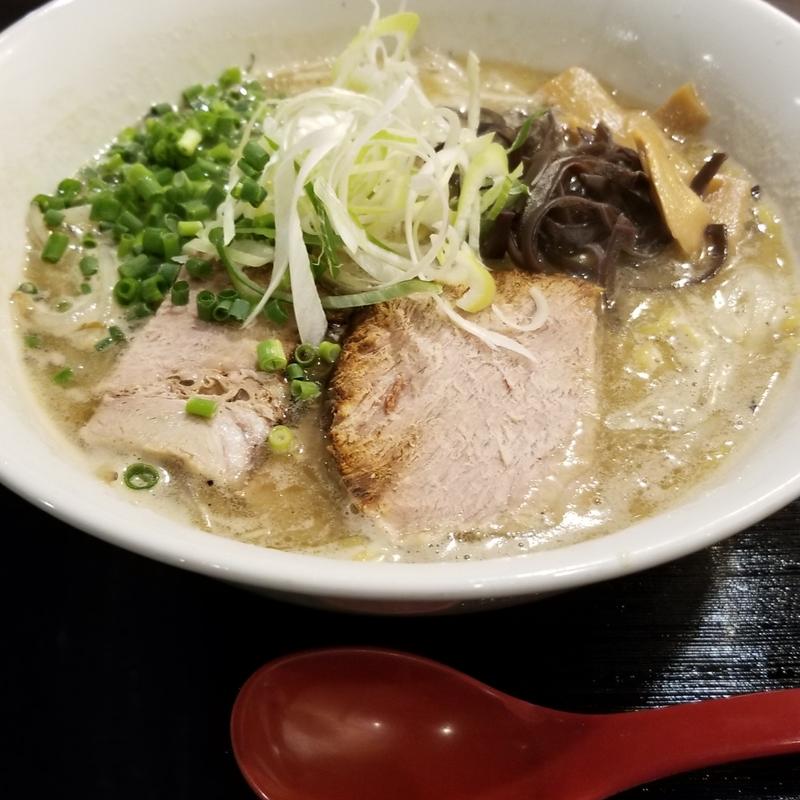 ねぎ塩ラーメン(麺や 琥張玖 KOHAKU 厚別店 （メンヤコハク）)