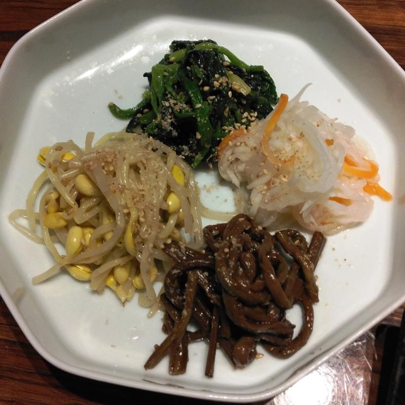 自家製ナムル盛り合わせ(恵比寿 焼肉USON)