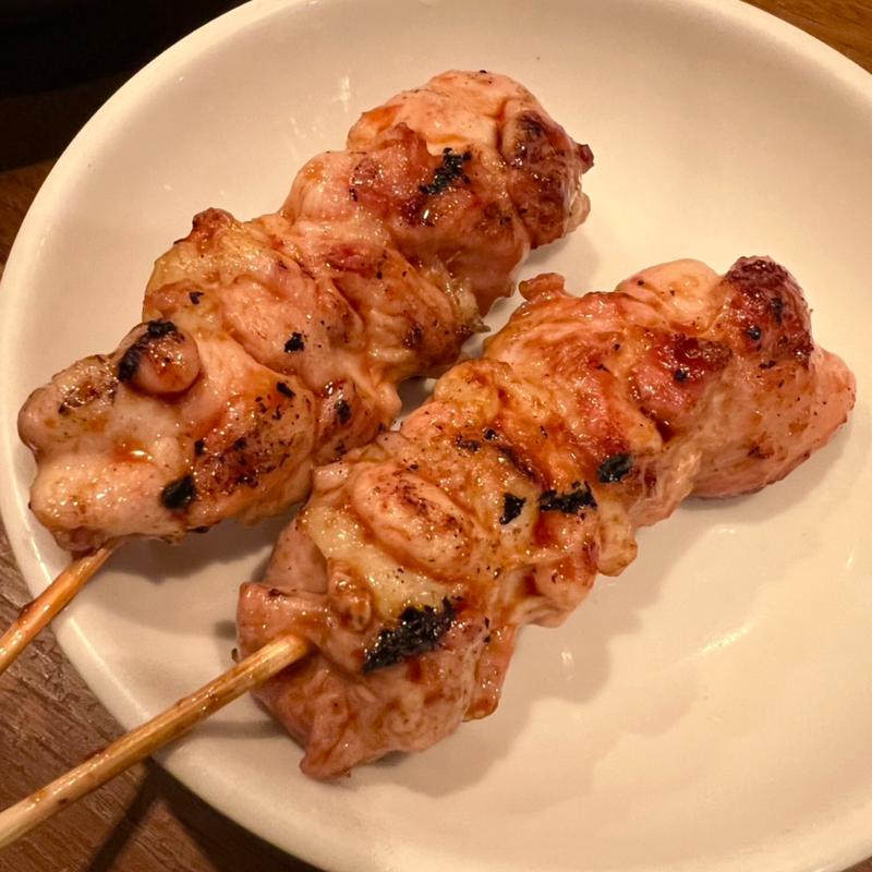 焼き鳥(もも)(串むすび♥ひいな 池尻大橋店)