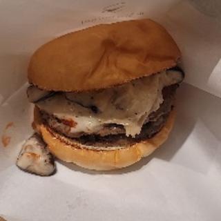 自家製ホワイトソースの木の子バーガー(the 3rd Burger アークヒルズサウスタワー店)