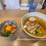 後光出汁らぁめん＋豚丼(らぁ麺稲田)
