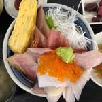 海鮮丼(魚市場食堂)