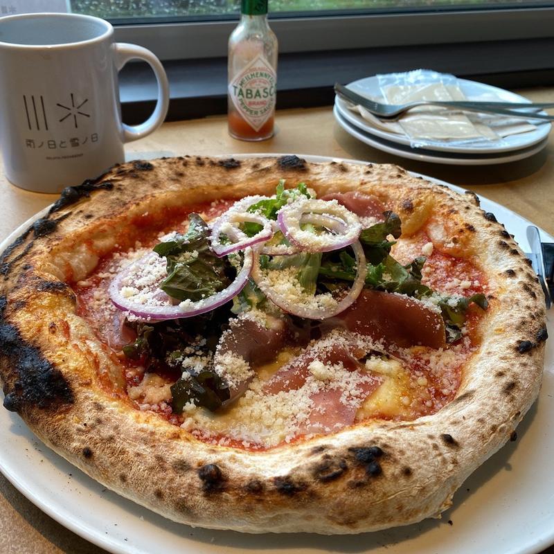 生ハムピザ(雨ノ日と雪ノ日)