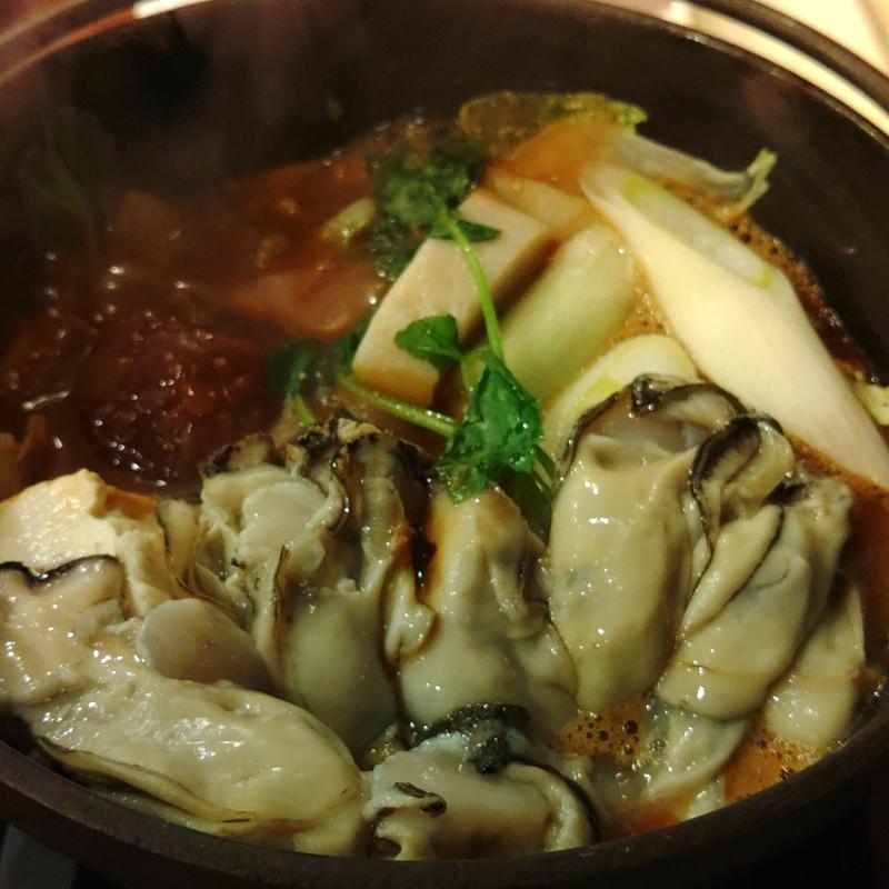 土手鍋(かき船 かなわ （かきふねかなわ）)