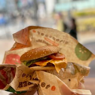 アッパーチーズハンバーガー(バーガーキング 新横浜店)