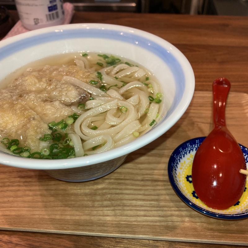 ゴボ天うどん(うどんスタンドたなか)