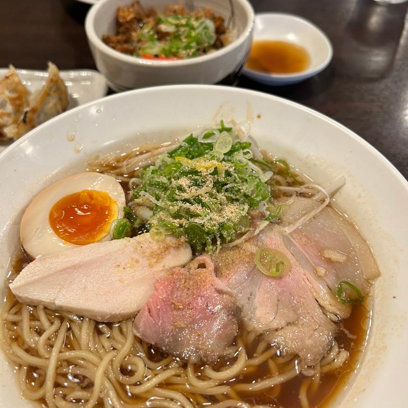 (らー麺 潮騒)