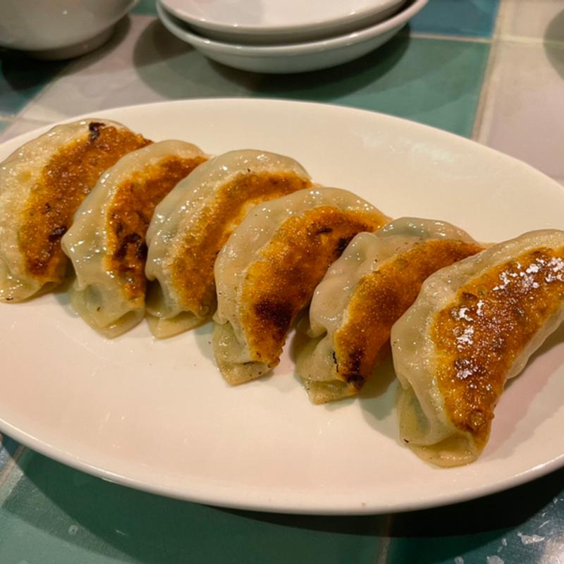 焼き餃子 モチモチ皮(中華料理 炎麻堂 神田店)