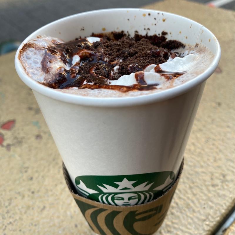 フォンダンショコラアーモンドミルクモカ(スターバックス コーヒー 三宮生田新道店)
