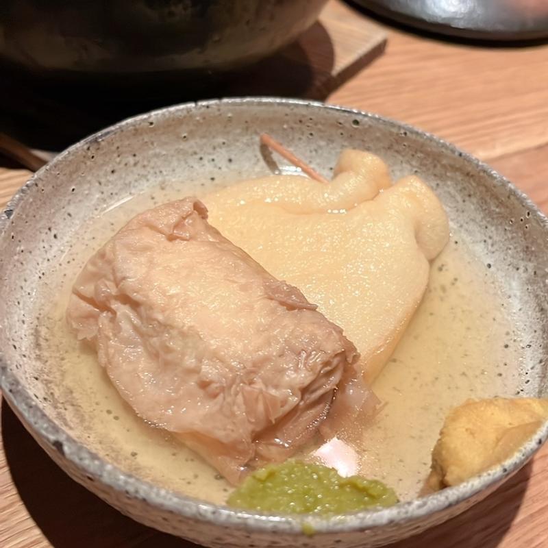 おでん（カマンベール巾着・湯葉まき）(酒場トやさいイソスタンド)