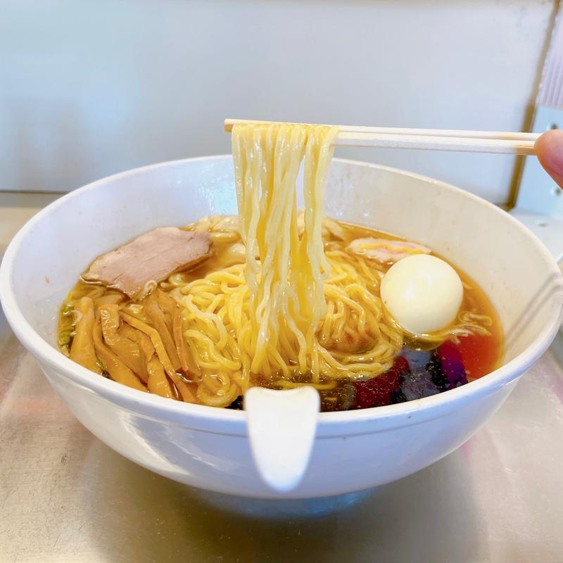 ワンタン麺少(1玉)(中華そば 大咲 )