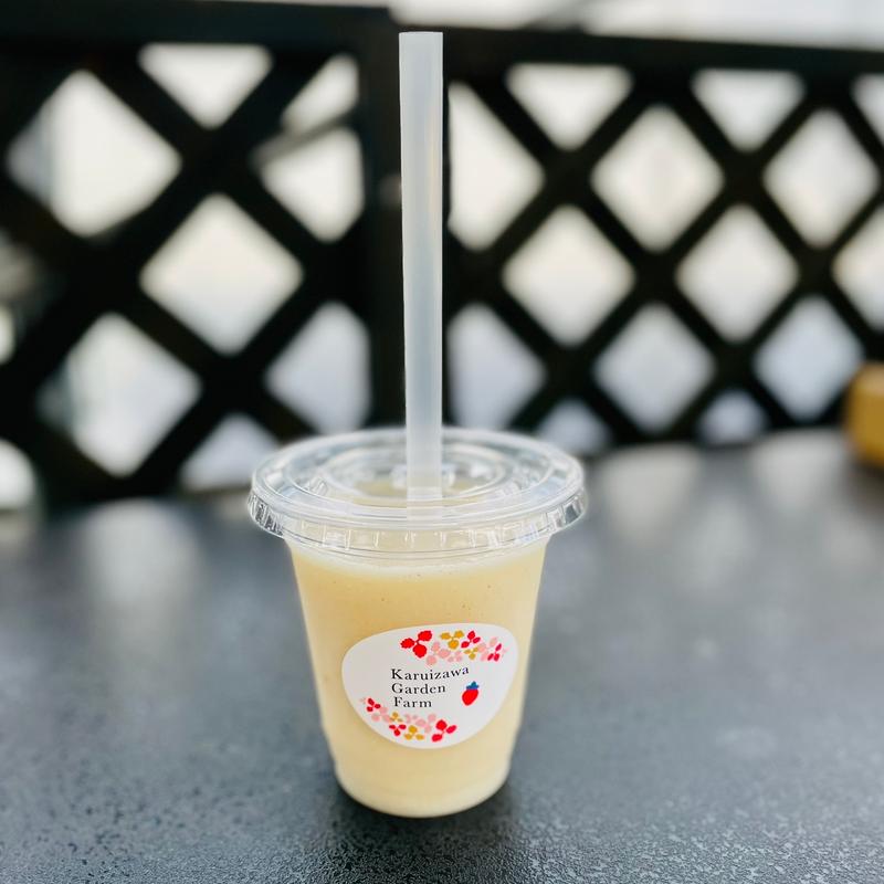 白いちごスムージー(軽井沢ガーデンファームいちご園 )
