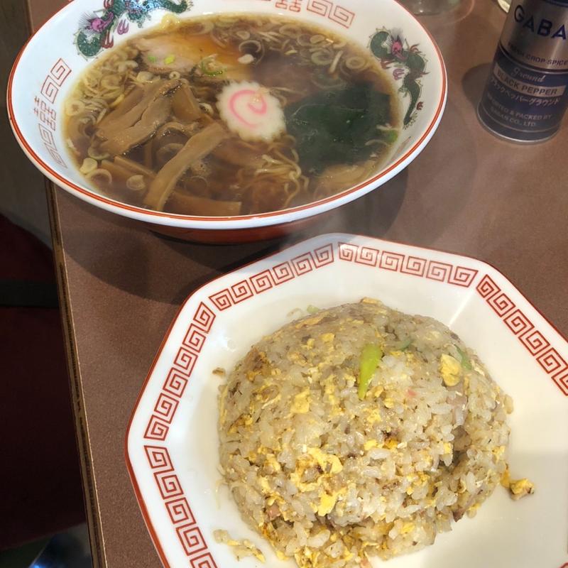 中華ラーメン　半チャーハンセット(泰鵬 本店)