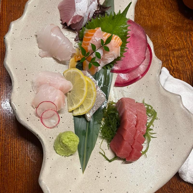 刺し身盛り合わせ(博多 魚がし 海の路)