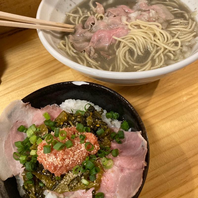 煮干しラーメン＋豚高菜明太めし(煮干らーめん紫乱)