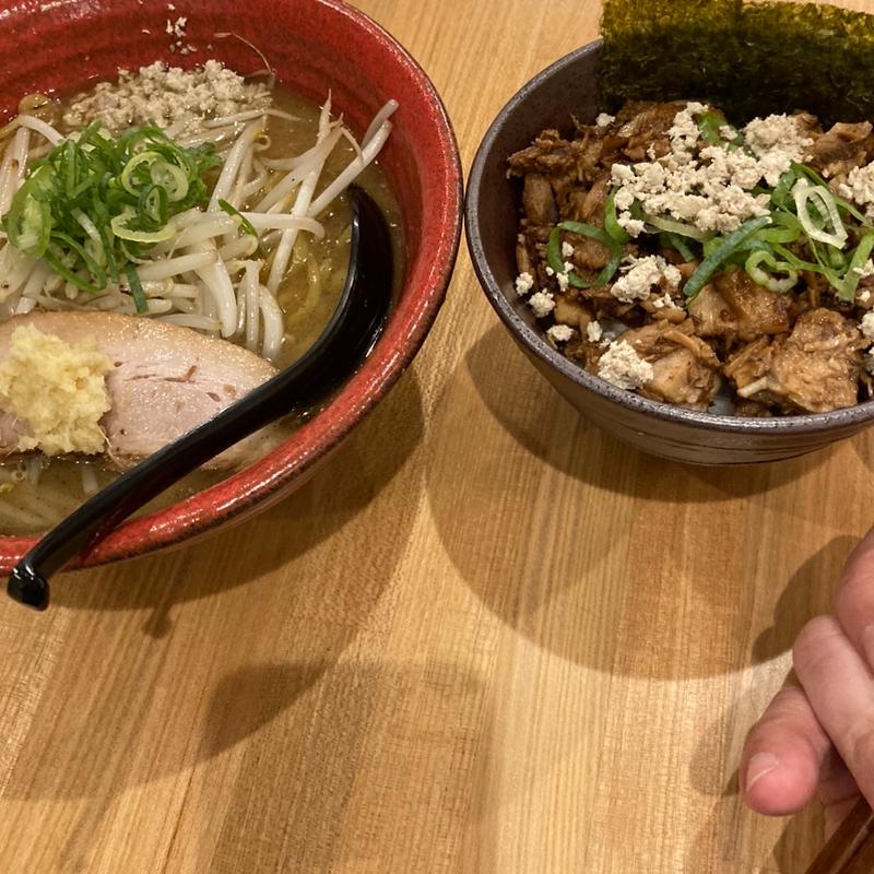 焼味噌＋肉めし(拉麺大公上大岡店)