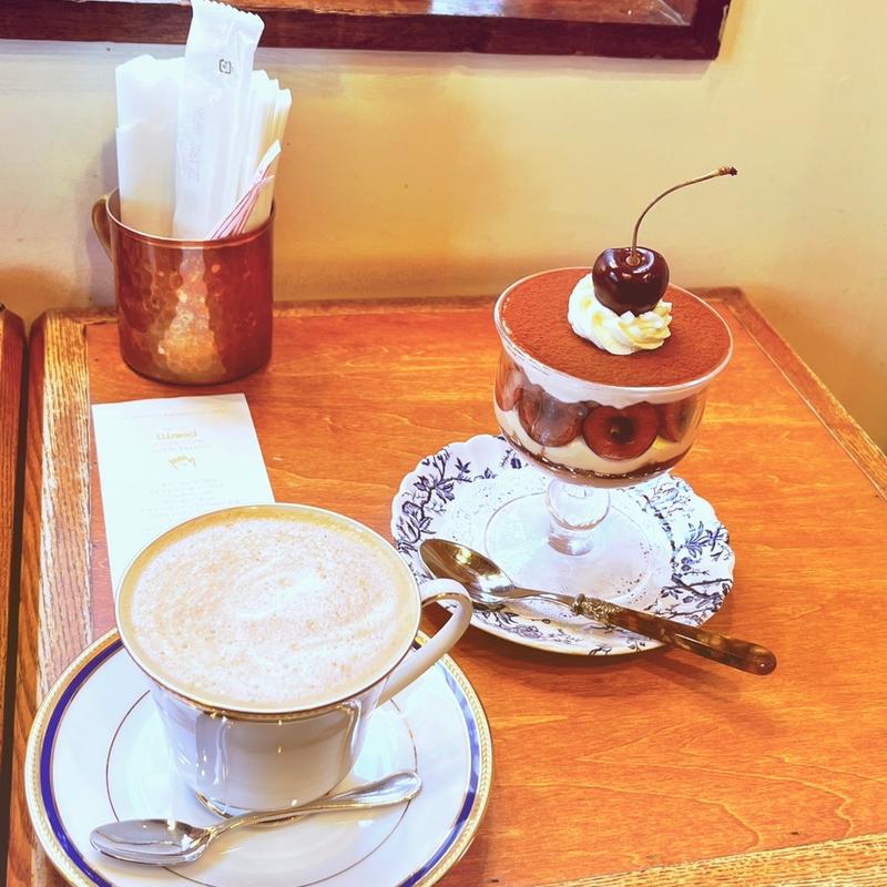 カフェオレ(ぽえむ 高円寺南口店)