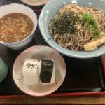 うまいそば(大盛り100円)(おにぎり50円)(大名酒蔵本店)