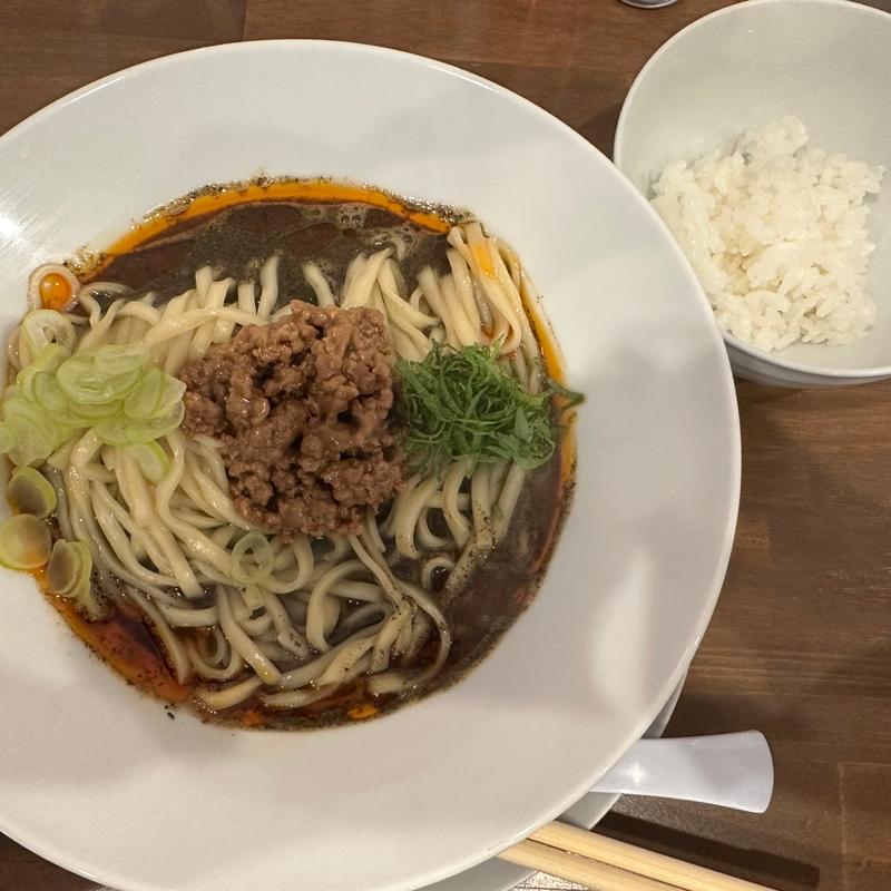 汁なし担々麺黒(あかおに)