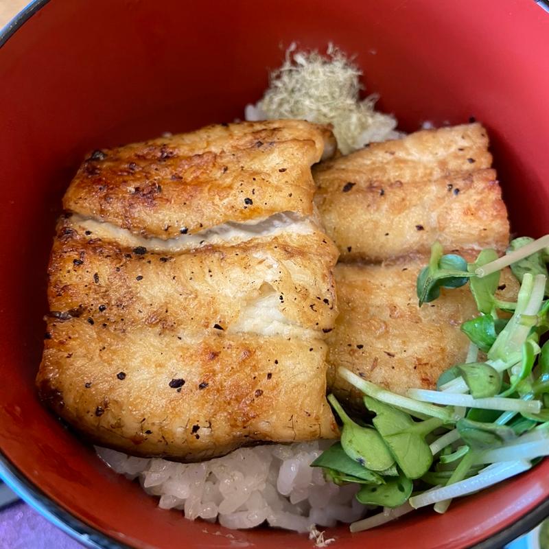 二色小丼(志ぶき （しぶき）)