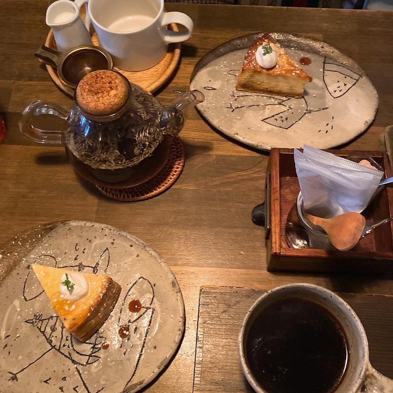 チーズケーキ(カフェケシパール&ケシパルーフ)