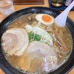 魚介とんこつしょうゆラーメン(紀龍)