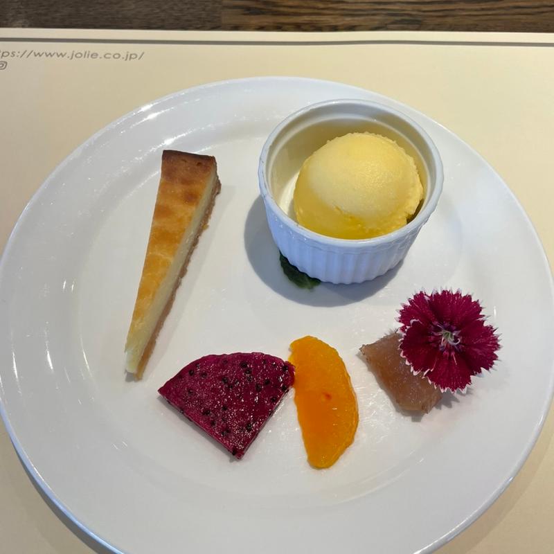 (西洋懐石 じょ里ぃ)