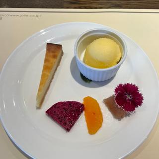 (西洋懐石 じょ里ぃ)