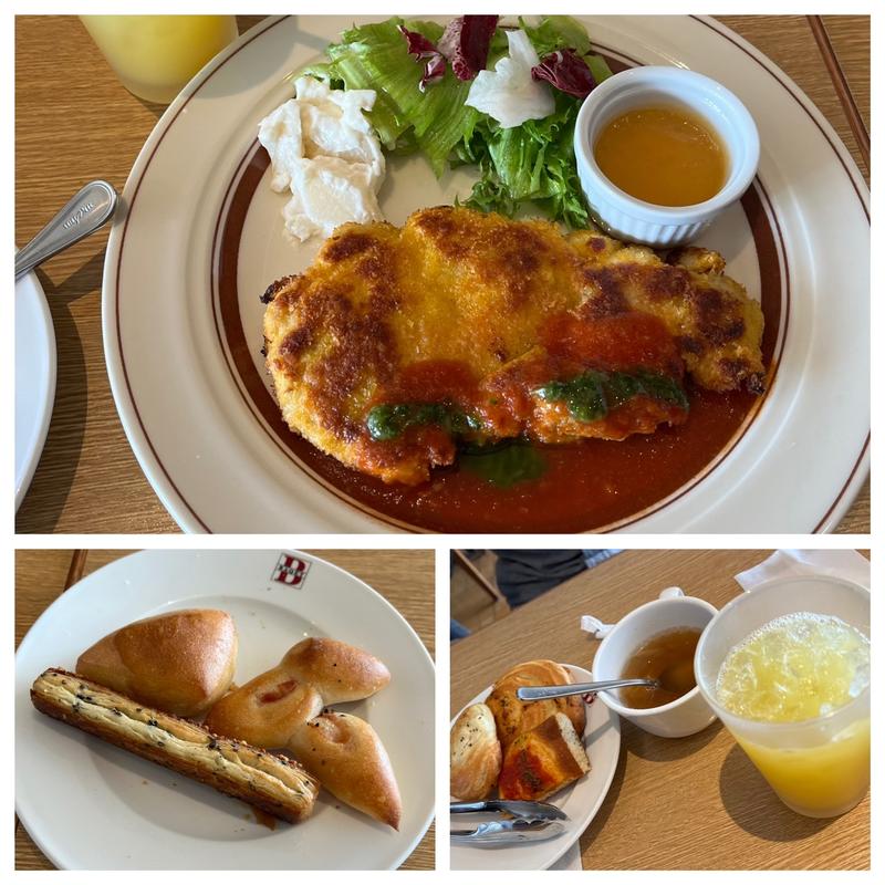 チキンカツレツ　バジル風味トマトソース(バケット イオンモール福岡店)