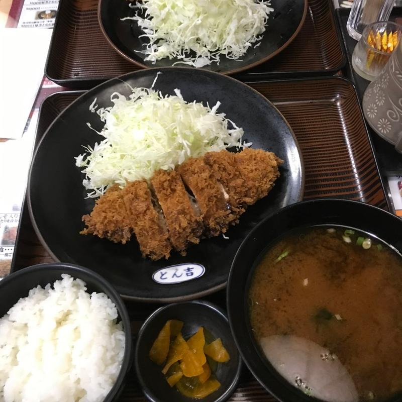 (とんかつ とん吉)