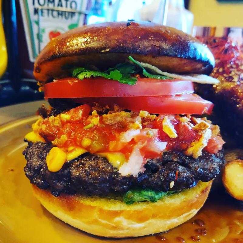 メキシカンホットバーガー(BURGER&TACOS IAKATORIH)