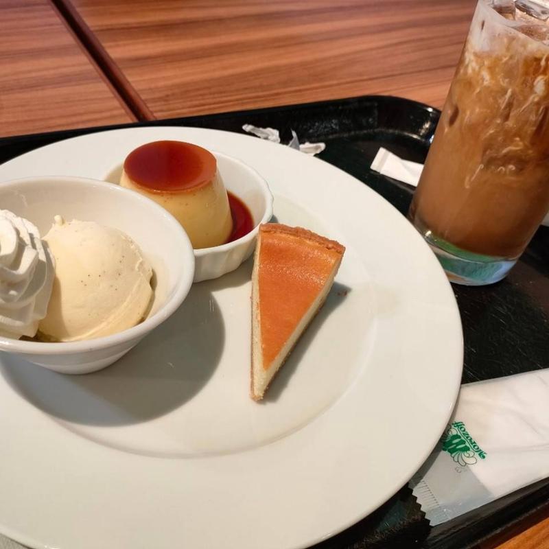 (カフェモロゾフ 神戸ハーバーランドumie店)