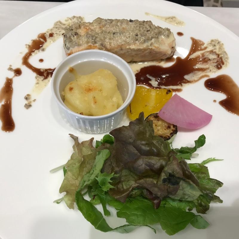 (アニヴェルセル カフェ みなとみらい横浜)