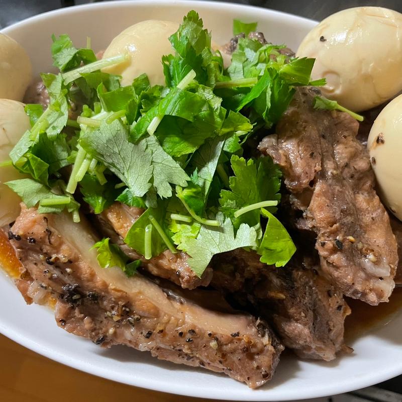 スペアリブ味玉煮(旭町５−２９)