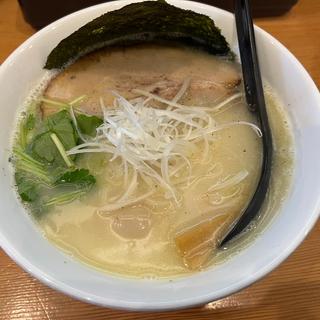 煮込み塩そば+半熟味付け玉子