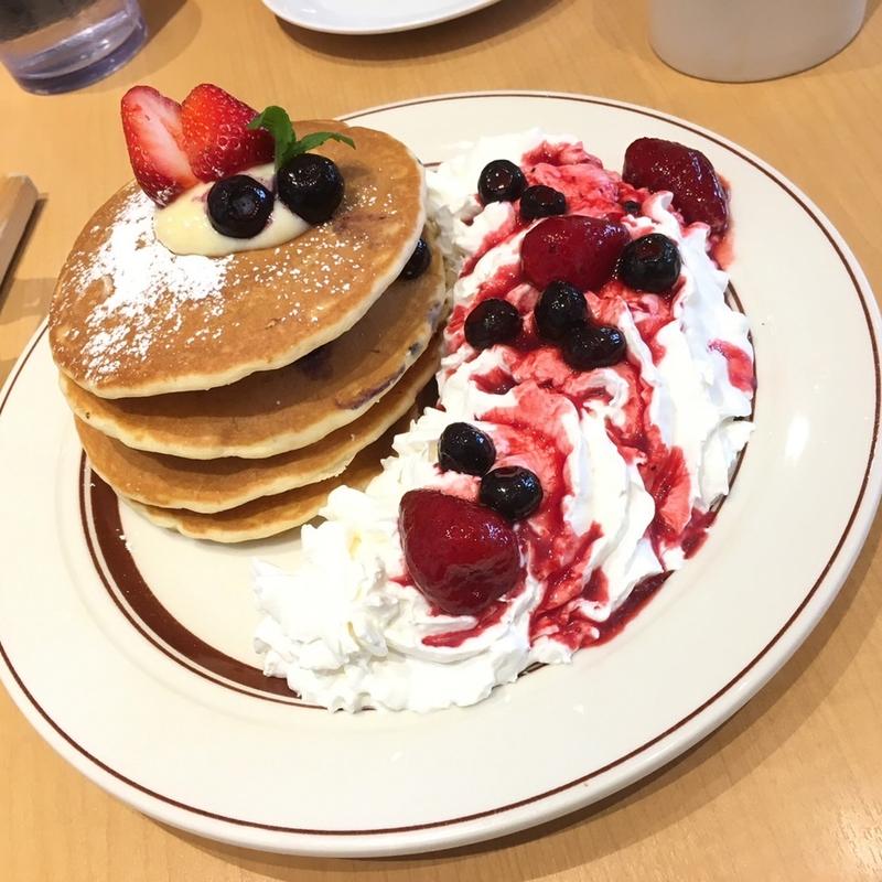 (Eggs ’n Things 梅田茶屋町店)