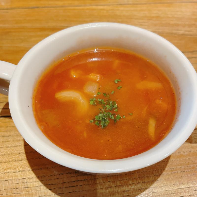 十二の野菜とアサリのミネストローネ(自家製ミートソース ｐｏｔｔｏ 南船場店)