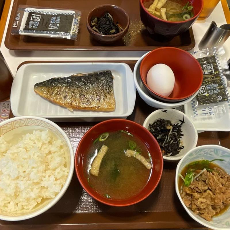 さばデラックス朝食(すき家 曙橋店 )