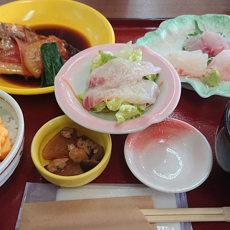 組合長定食(市場の食堂 金目亭 )