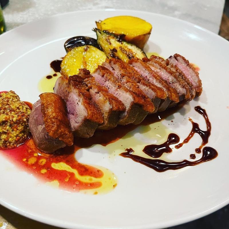 鴨胸肉のロースト(レストラン ボンジョリーナ 高円寺)