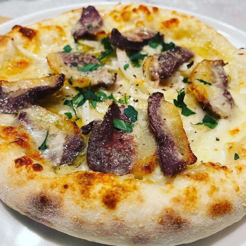 鴨ハムのピッツァ(レストラン ボンジョリーナ 高円寺)