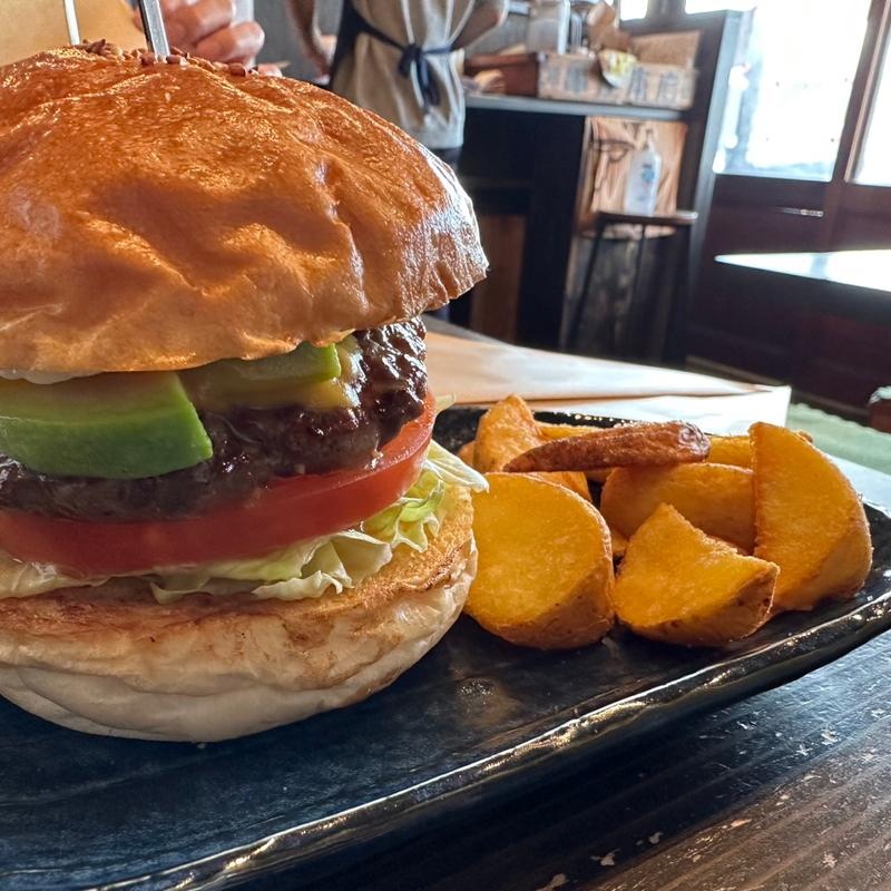 (三六〇(さんろくまる))