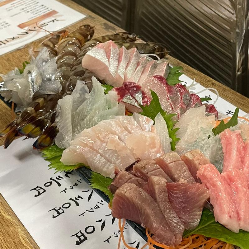 刺身盛り合わせ(絆 本店)