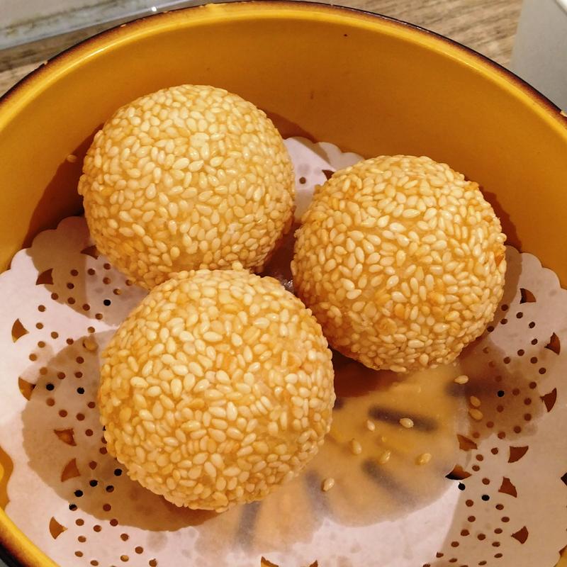 ごま団子（1人前：3個）(餃子の王将 イオン仙台店 )