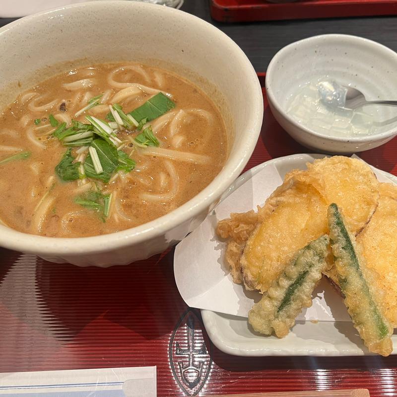 さつま芋天カレーうどん(古奈屋 丸の内オアゾ店)