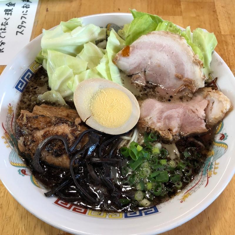 育元ラーメン(熊本ラーメン育元)