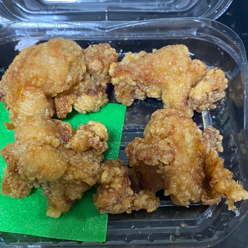 にんにく入り唐揚げ(生鮮びっくり市場 フードウェイトリアス店)