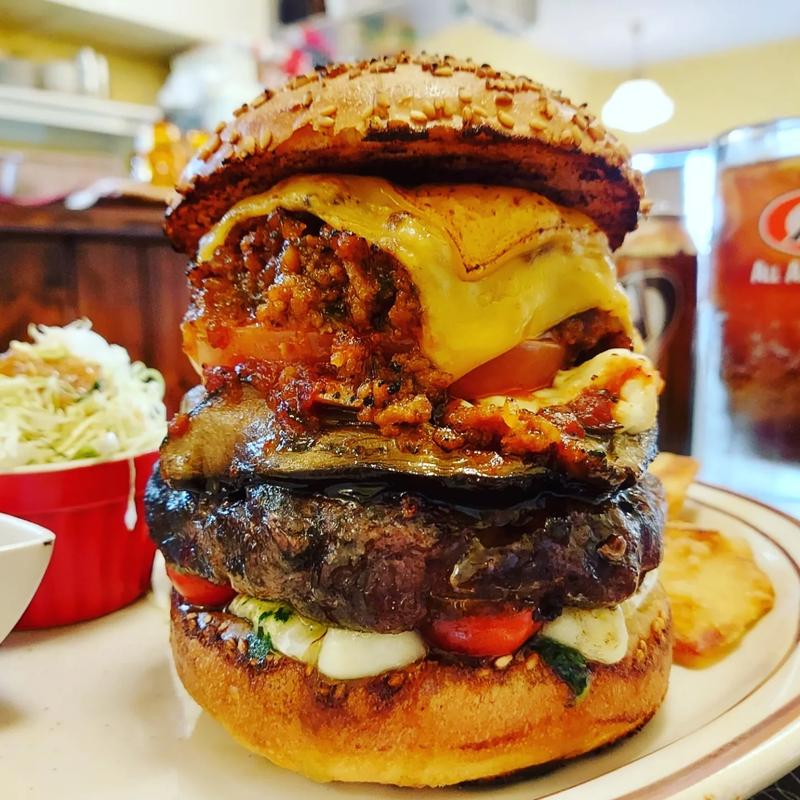 茄子とミートソースバーガー(BACK HOME meal & bake （バックホーム）)